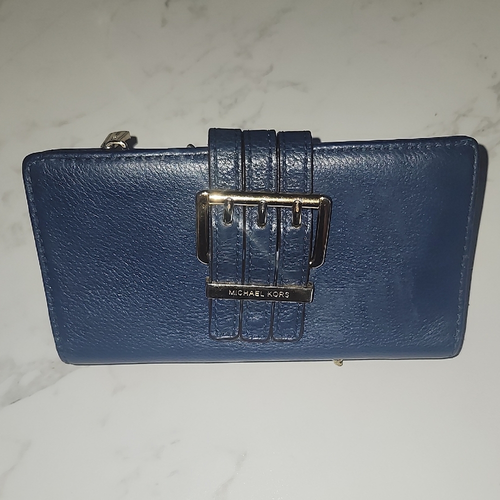 Michael Kors Nolita medium Tri-fold Travel Wallet